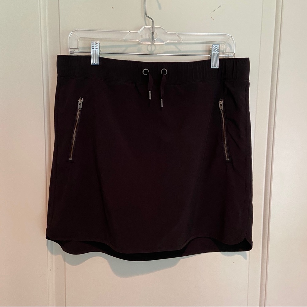 Athleta Skirt